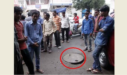 Three sanitation workers die after inhaling toxic gases while cleaning a gutter in Delhi