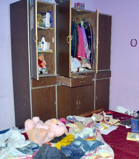 Sadar police station heavy Thieves, not stopped events