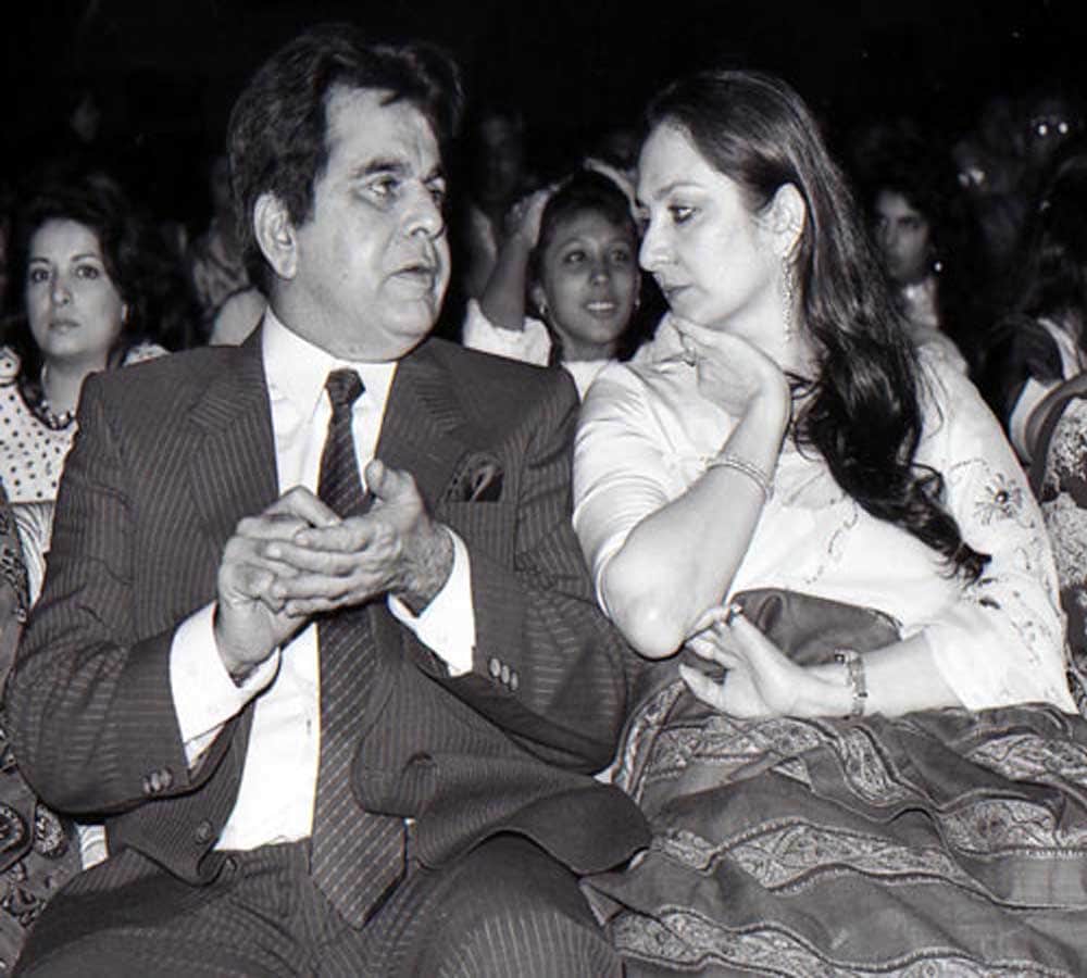 Saira Banu Khan Requests narendra modi to meet her on Land Mafia Samir Bhojwani