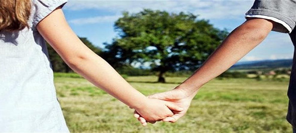 a man fall in love with ten-year-old girl in delhi