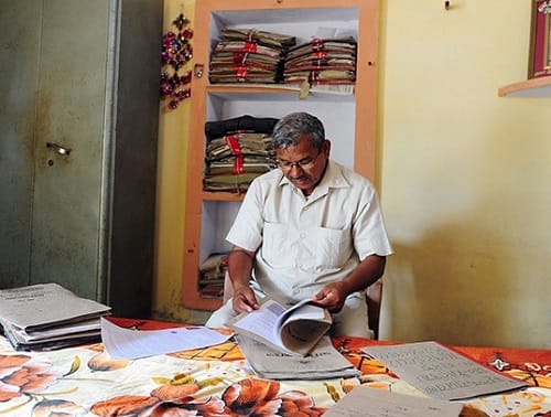 Meet Lal Bihari Mritak the man who was declared dead for 19 years courtsey Indian Bureaucracy 