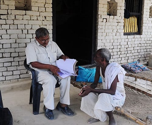 Meet Lal Bihari Mritak the man who was declared dead for 19 years courtsey Indian Bureaucracy 