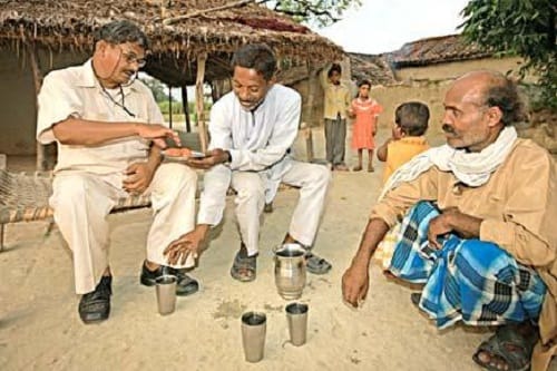 Meet Lal Bihari Mritak the man who was declared dead for 19 years courtsey Indian Bureaucracy 
