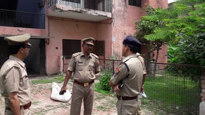 junior engineer in etah murder at his residence