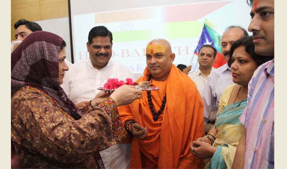 Baloch women terrified by pakistani infiltreation celebrated Raksha Bandhan in delhi