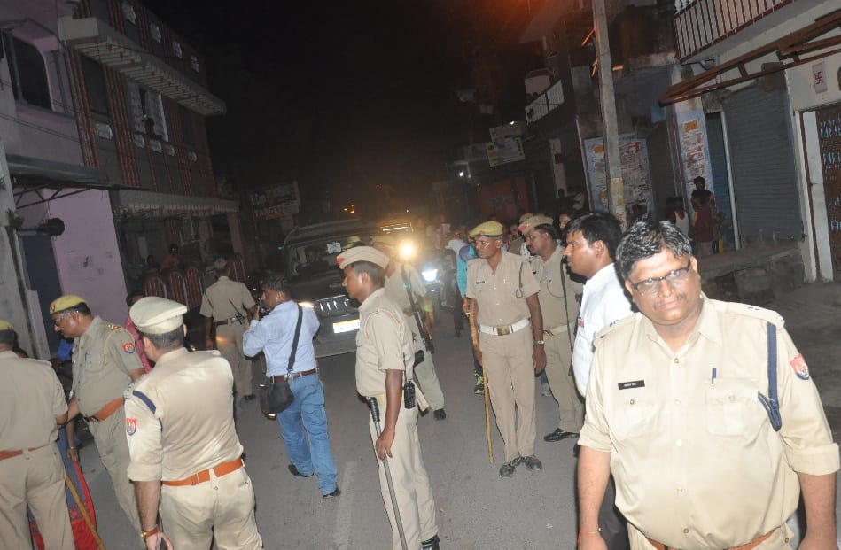 पुलिस रंजिश में पथराव करने वाले 9 गिरफ्तार