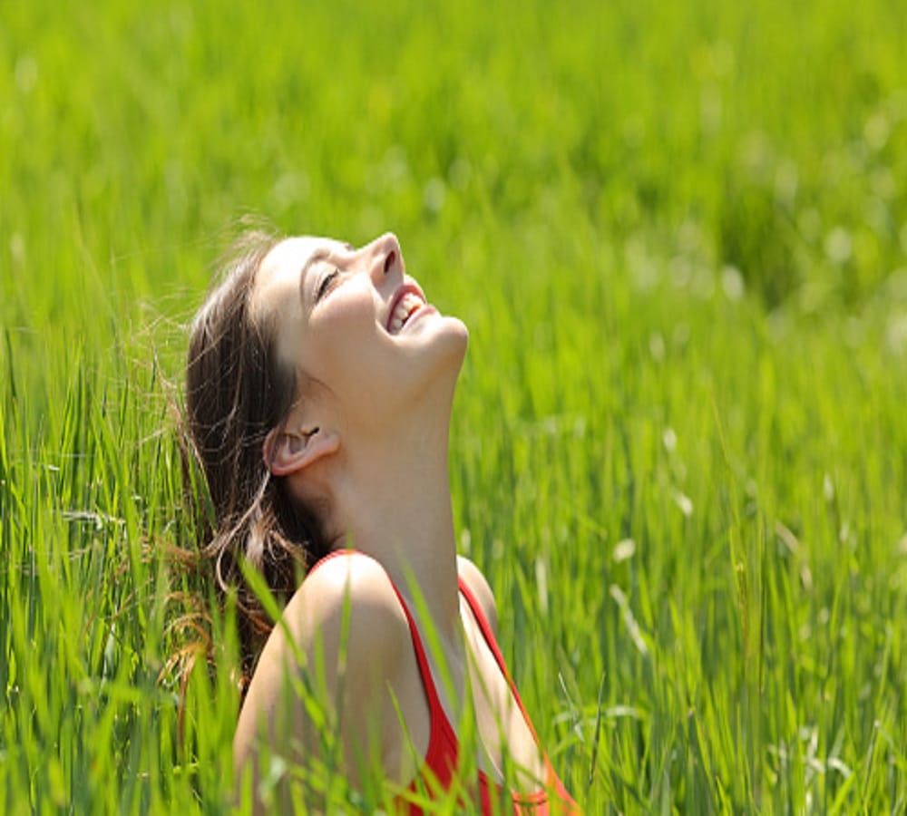 Barefoot morning walk will give these amazing health benefits 