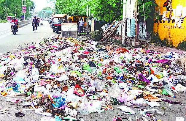 Forgot the cleanliness of the city for two holidays