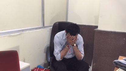 RAS Officer and broker caught by acb jaipur team for taking bribe in jaipur