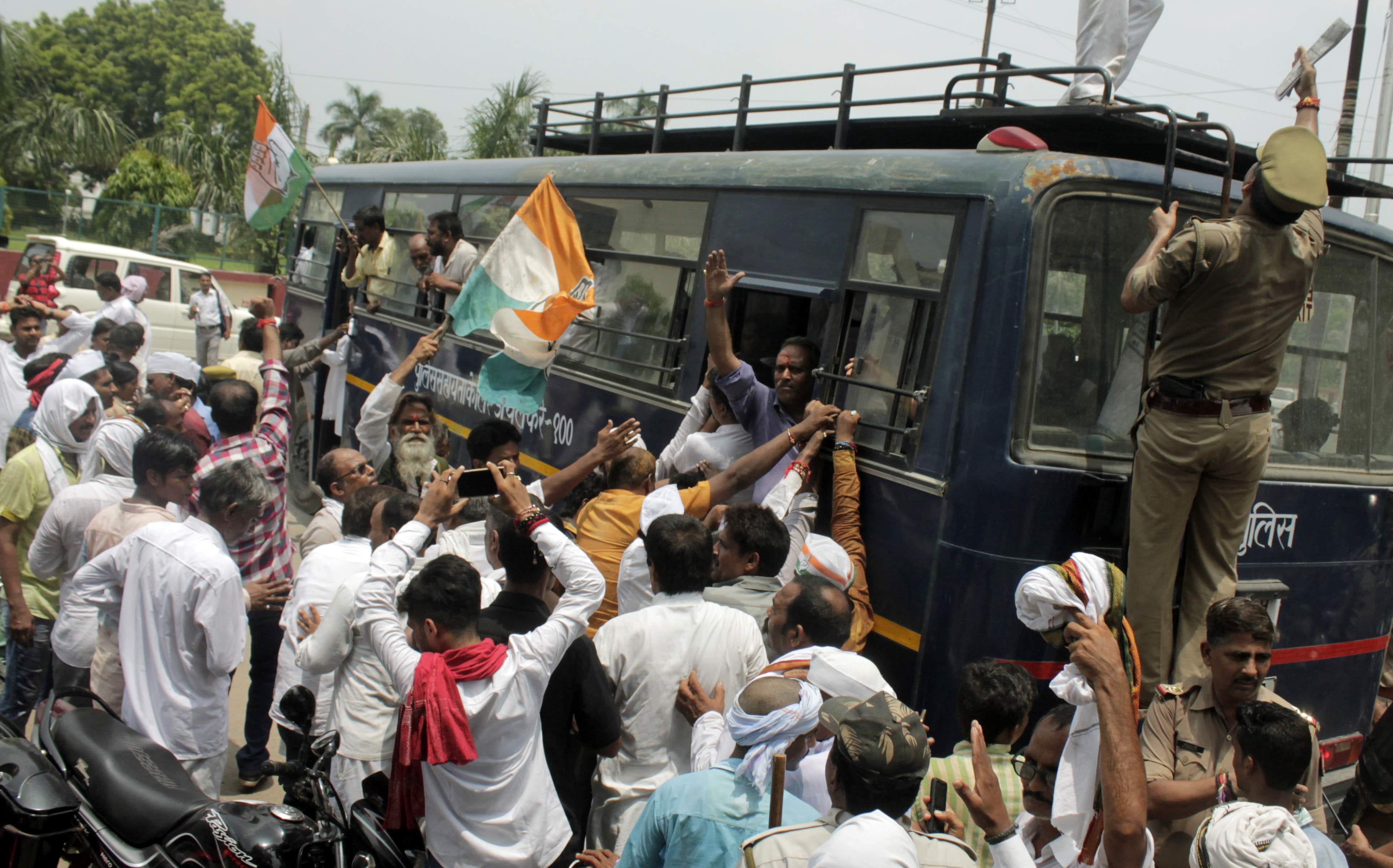 Congress rally in BJP stronghold Varanasi, leaving the British broker of India
