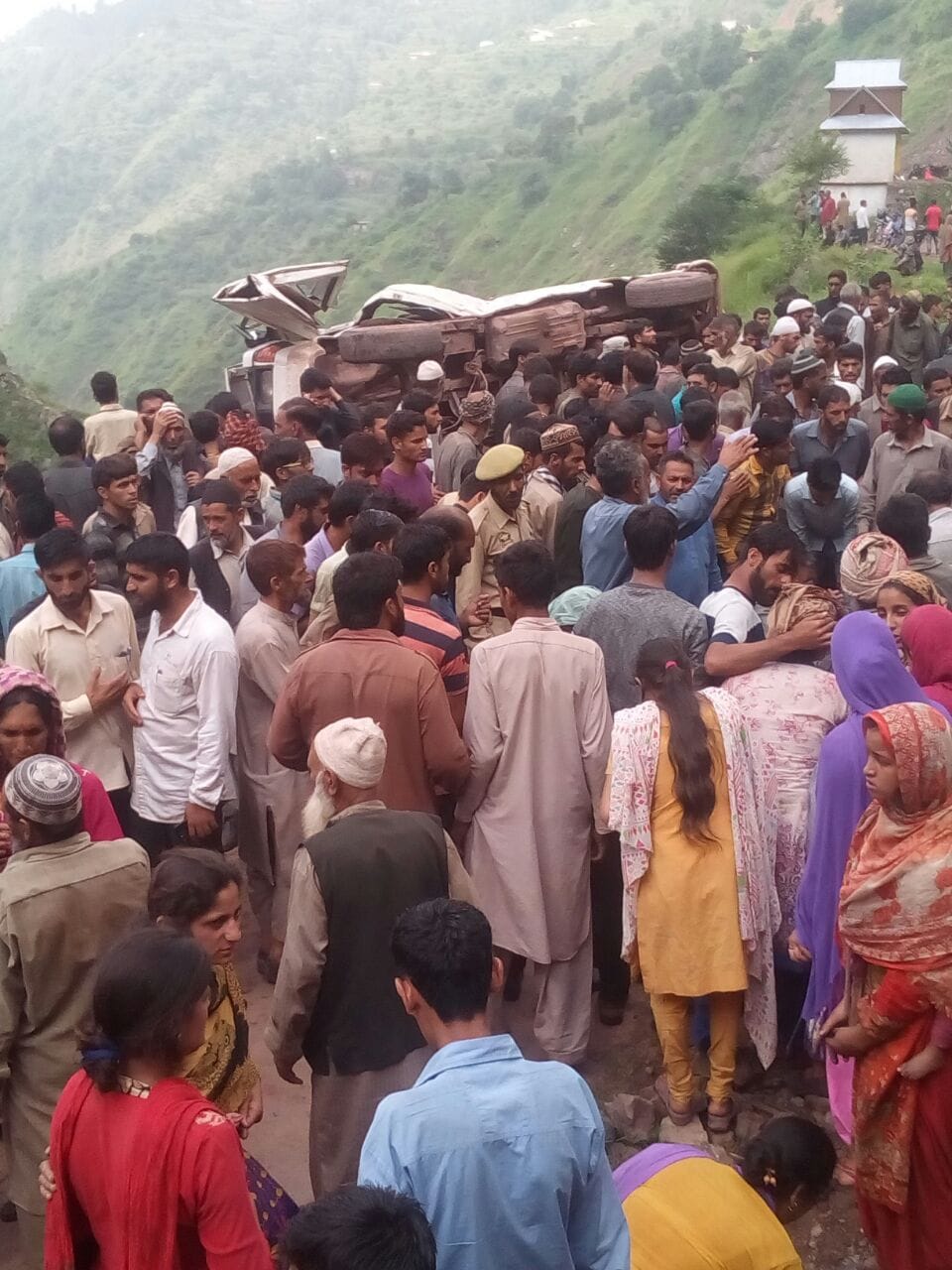 vehicle falls into a gorge in Reasi district