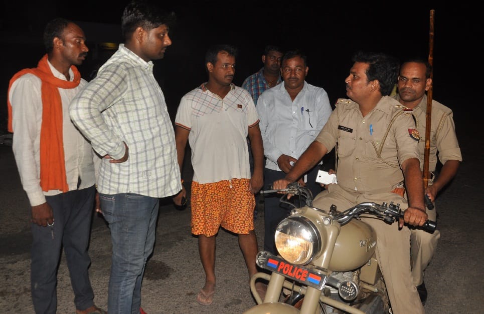 सरेराह व्यापारी के अपहरण से सनसनी