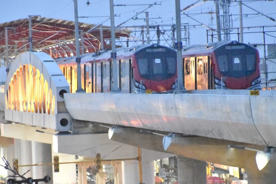  lucknow metro is waiting for the green signal of PM modi