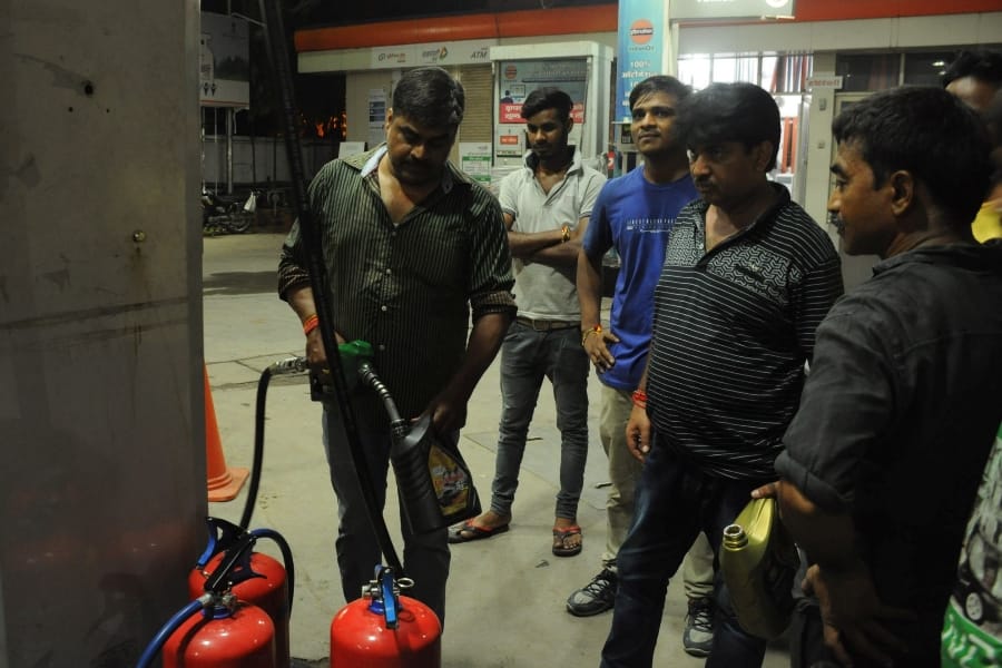 petrol pump distributed water mixed patrol in Lucknow.