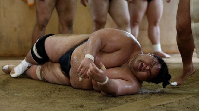 These Pictures Will Help You to know inside the secret world of japans elite sumo wrestlers