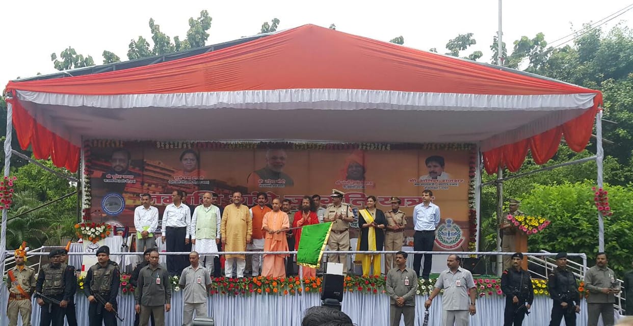 inauguration of namami gange jagriti yatra at cm house by yogi adityanath