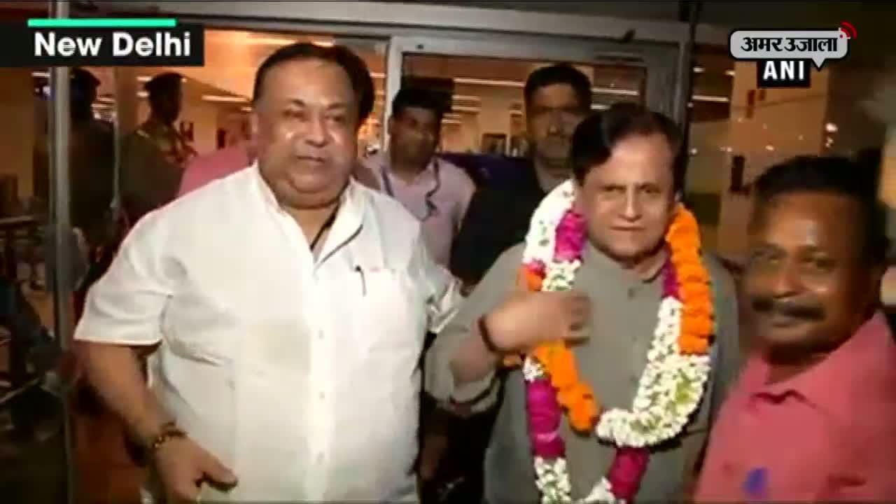 अहमद पटेल 