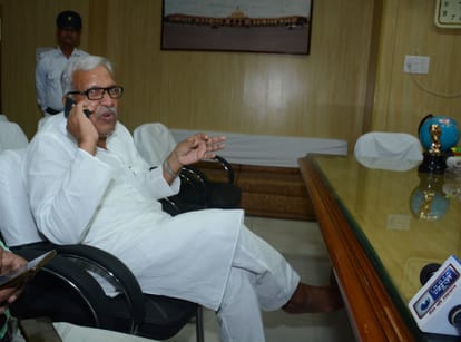 naresh agrawal was behind resignation of dr ashok vajpayee from samajwadi party.