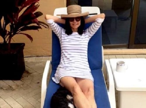Carolyn Hartz gave up eating suger 28 years ago and now bet you can not guess her   right age