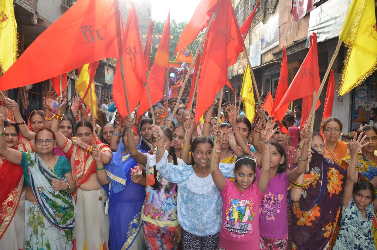 Ashtabhuja Mountains resonating with chants