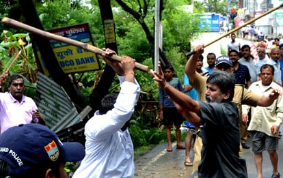 satpal maharaj supporter attack on meyor manoj garg in haridwar