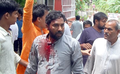 satpal maharaj supporter attack on meyor manoj garg in haridwar