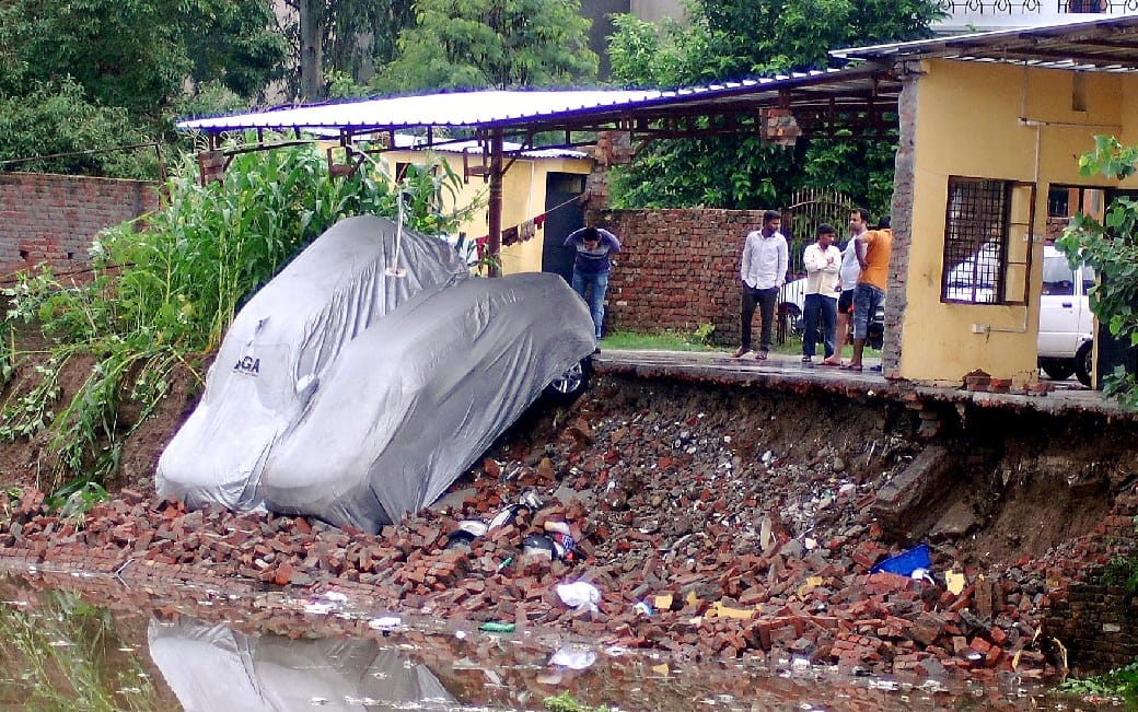 photos of cloudburst after heavy rain in haridwar