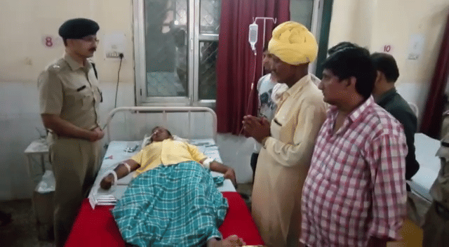 knife attack at policeman