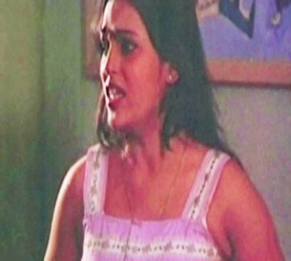 Tamil Actress Nisha Noor was found lying on streets with insects all over the body, died due to AIDS