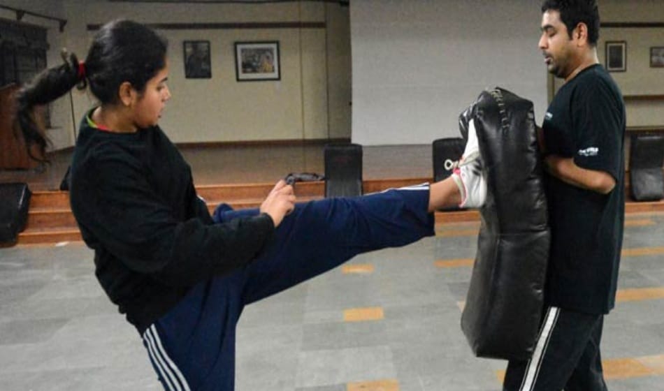 girls to learn karate for self defense from roadside romeos