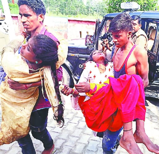 Tractor-trolley counterclockwise, 28 injured pilgrims
