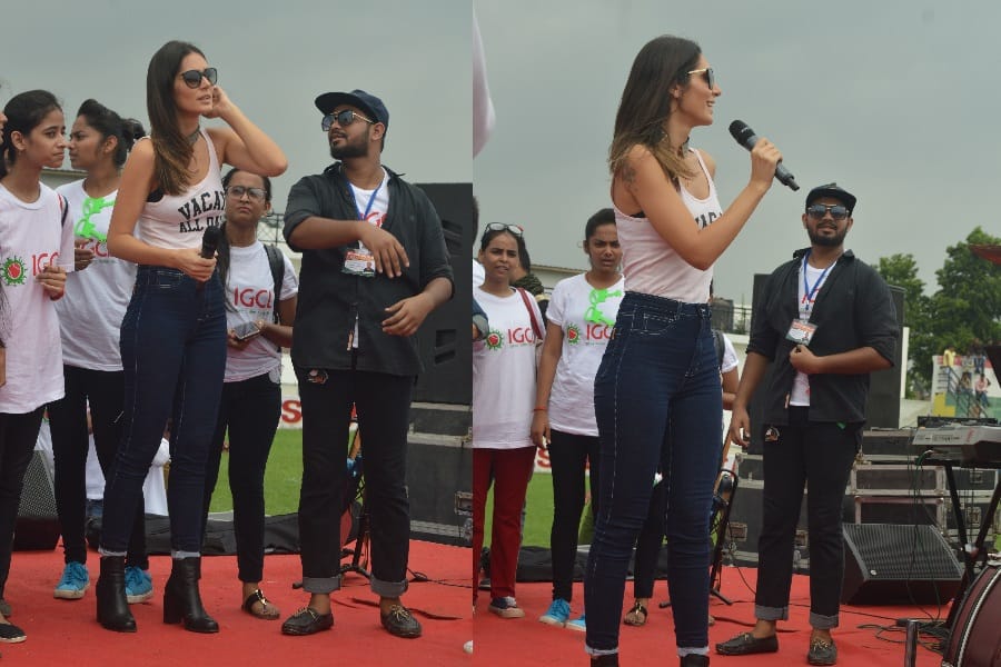 actress valucha disuja and bruna abdullah given her presentation in lucknow