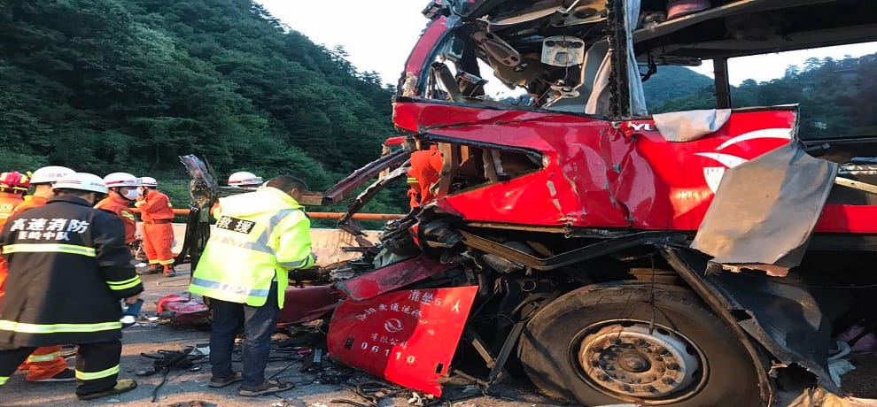Many people killed in a bus crash in China's Shaanxi province