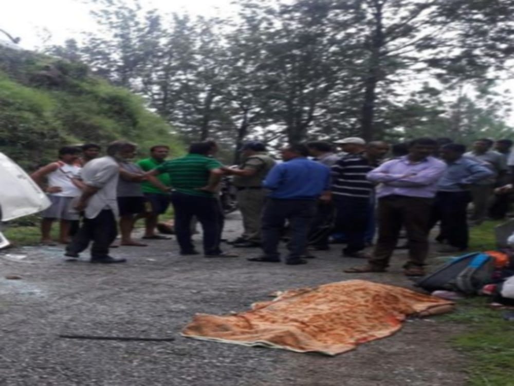 two killed in kashipur highway car accident 