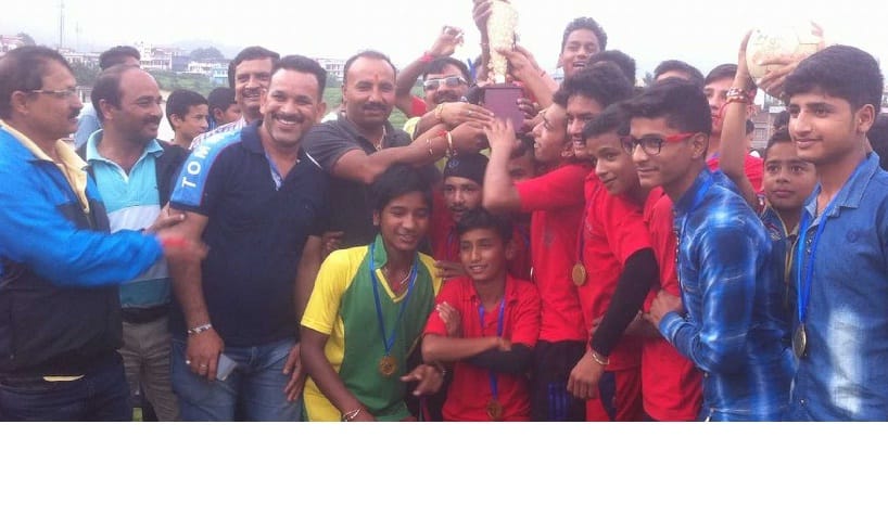 Navodaya wins titles to win