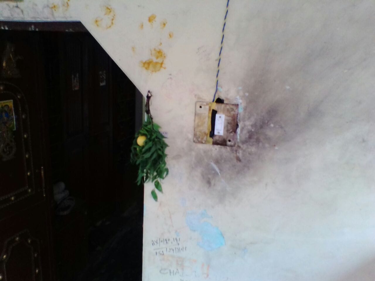 varanasi people applying these type of drips for avoid chotikatwa