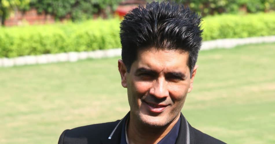 Tajdar Amrohi plans to take legal action against kriti sanon and manish malhotra for meena kumari biopic
