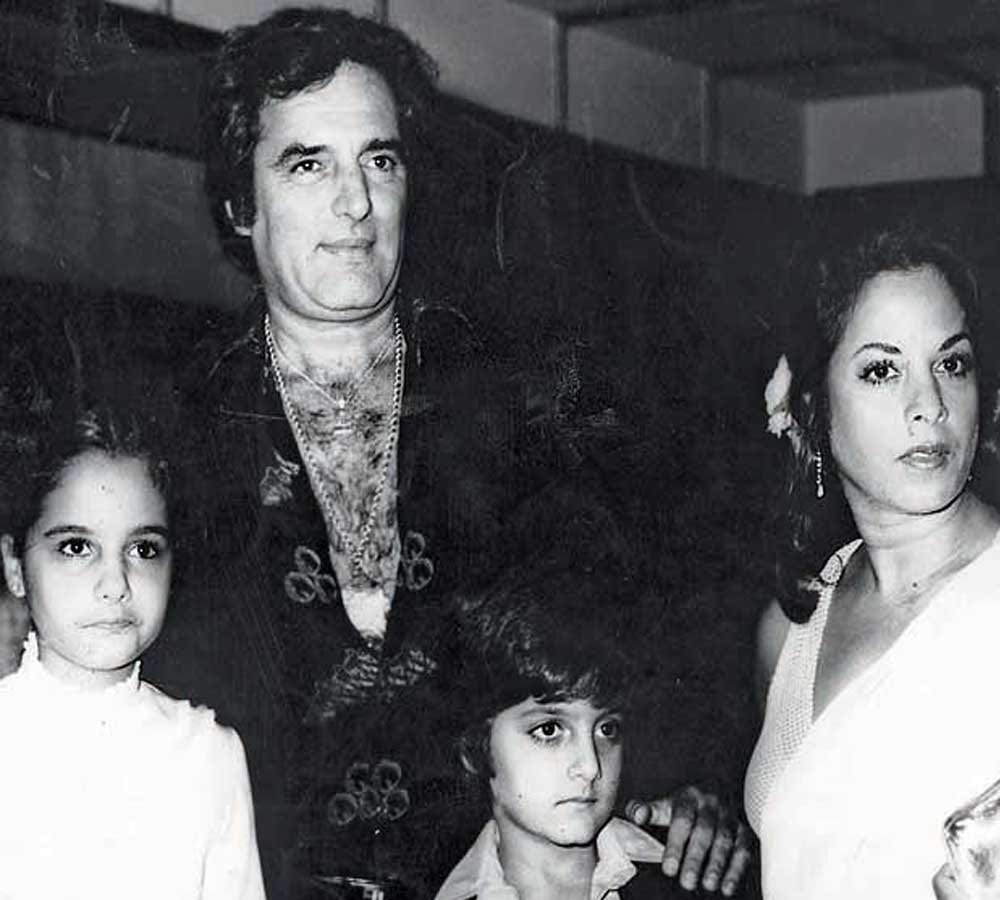 feroz khan birthday special his controversial personal life