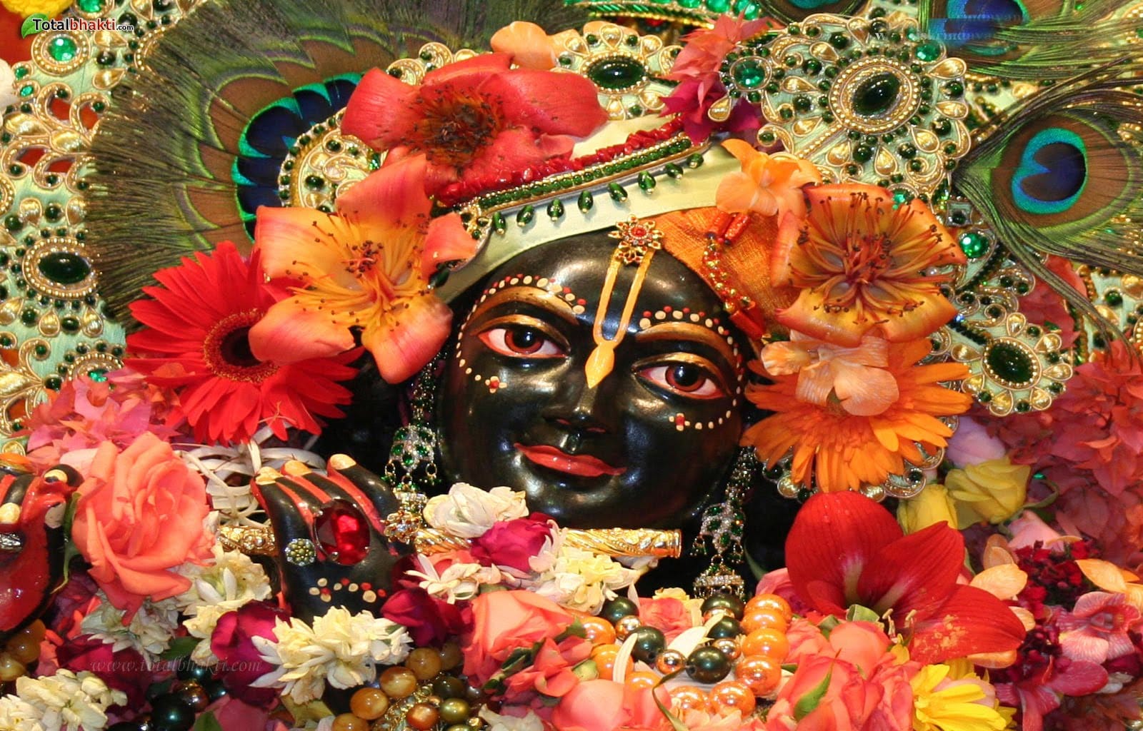  janmashtami 2017: why offered to lord krishna mishri and 56 types of food