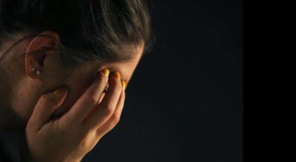 husband demand money his pregnant wife