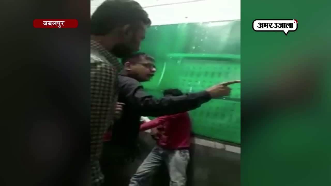 जबलपुर, डॉक्टर्स का वीडियो वायरल 