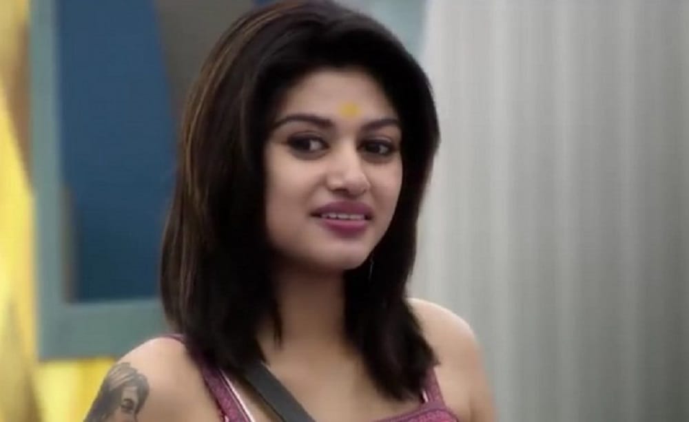 Police summon bigg boss tamil actor Oviya for probe in suicide case