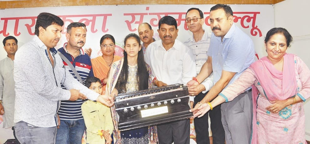 Himachal kullu Payal Thakur in Sa Re Ga Ma Pa Lil Champs mega auditions