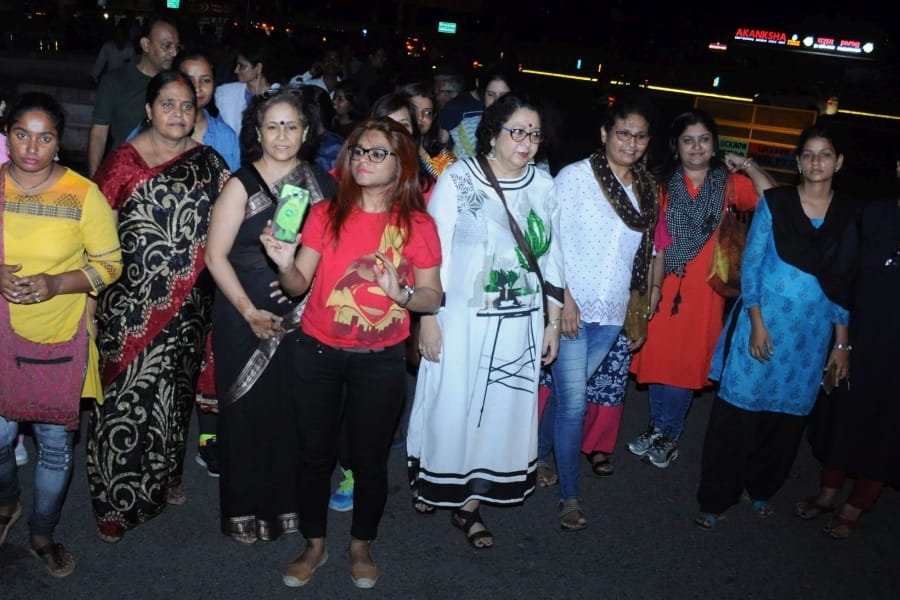 women protest in Lucknow over safety issue.