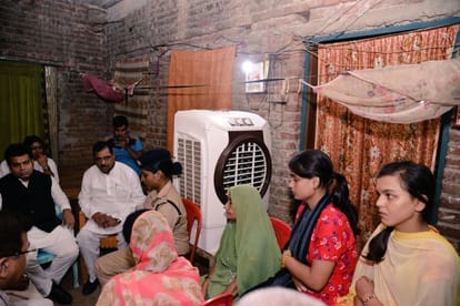 Ragini murder Power minister meet family of victim, accused in Pakso