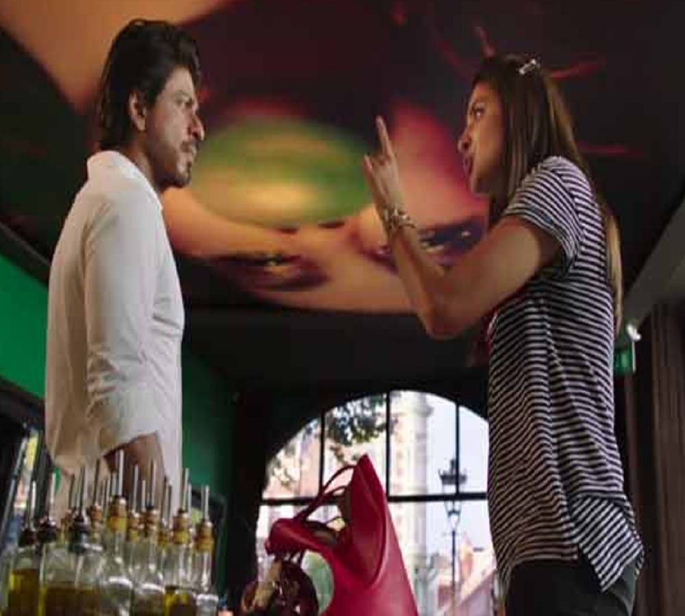 these 10 reasons says Shah Rukh Khan starrer film Jab Harry Met Sejal is not worth watching 