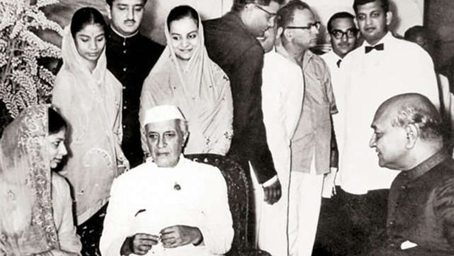 story about rich singhania family