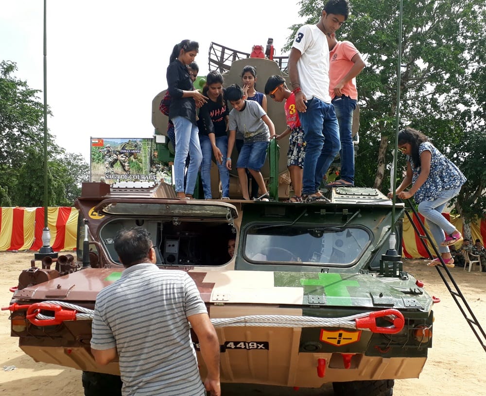 Army Exhibition, children thrilled