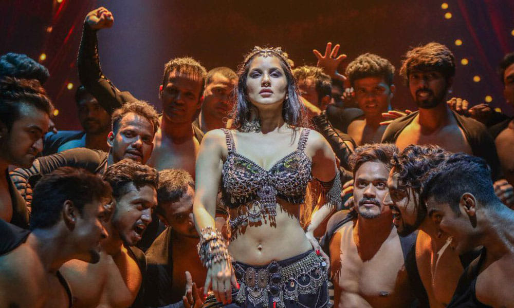 Sunny Leone Shoots For An Item Number For Sanjay Dutt Film Bhoomi