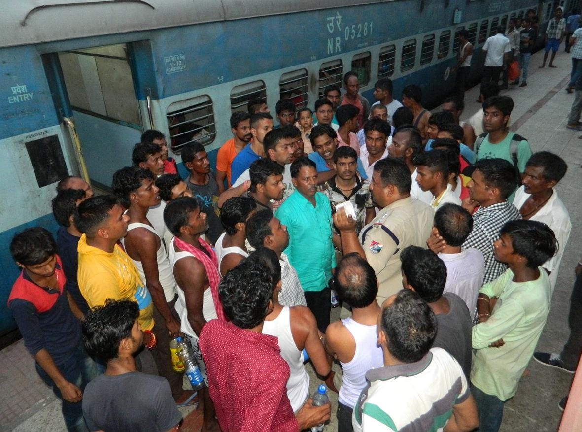 Brahmaputra mail canceled in Mughalsarai due to floods in Bihar